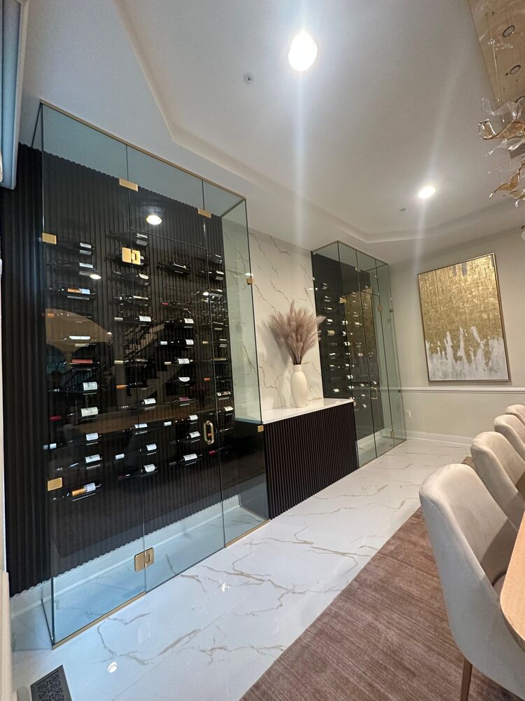 Glass-enclosed wine room &mdash; DC Glass Pro